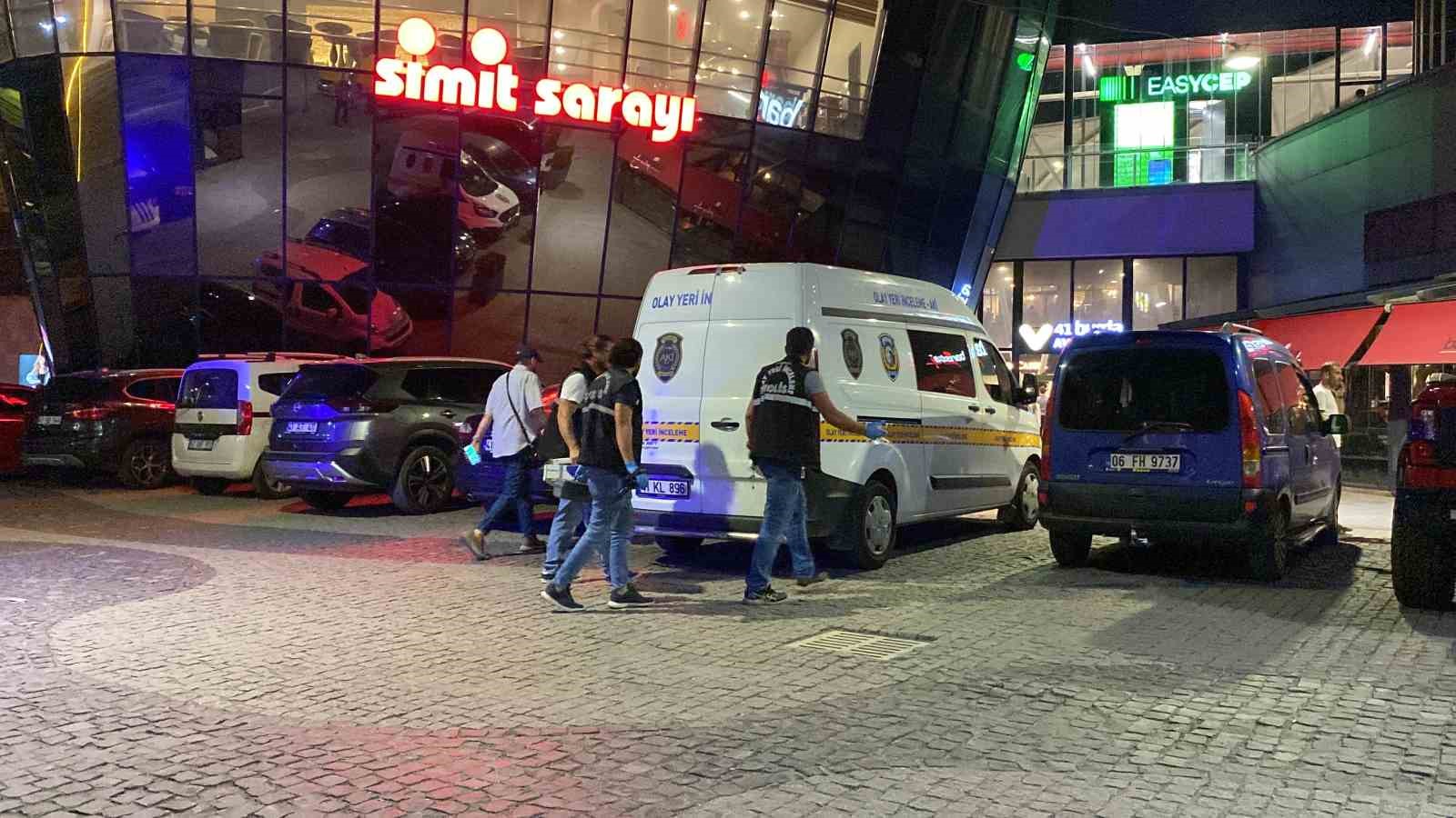 Kocaeli’de 41 Burda AVM’nin tuvaletinde bir şahıs ölü bulundu
