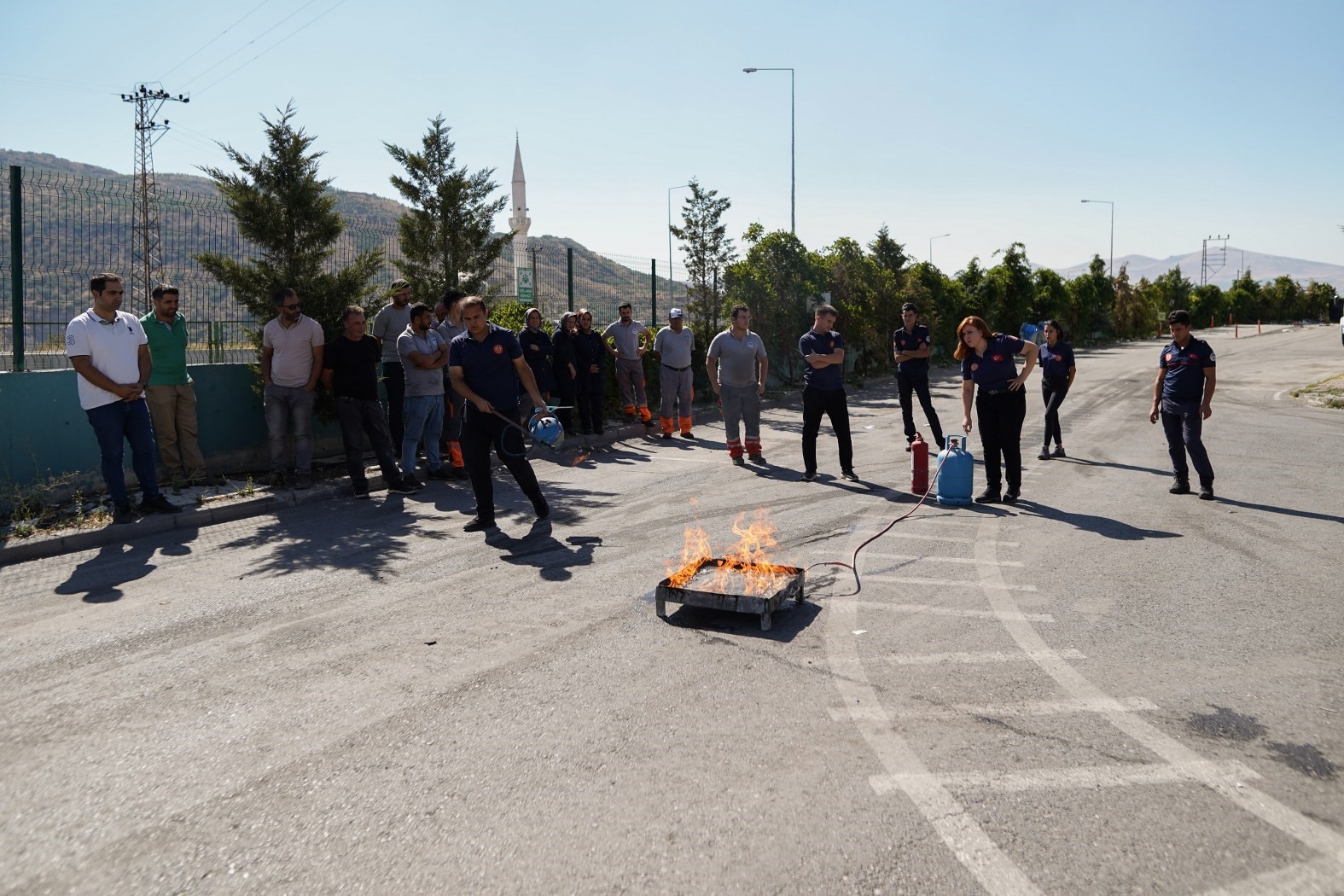 Melikgazi Belediyesi’nde personel için yangın eğitimi verildi
