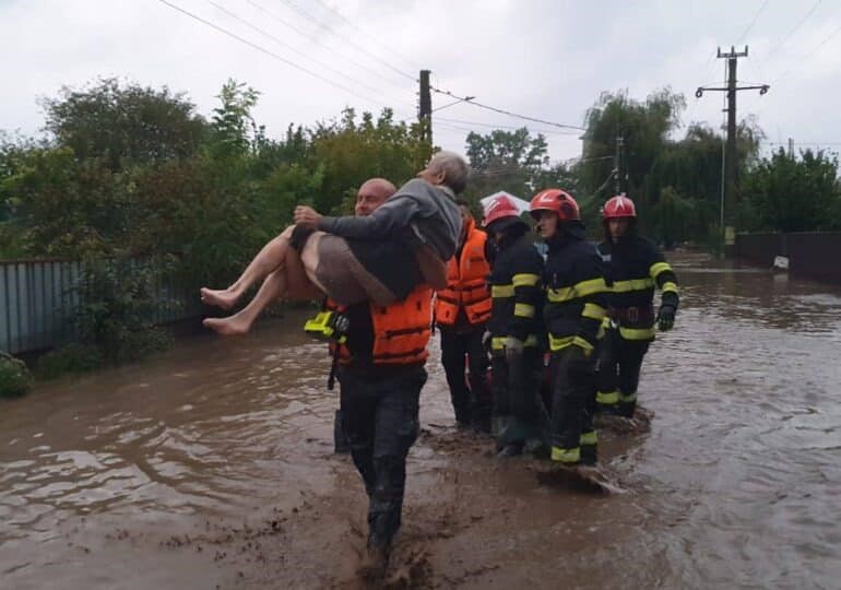 Romanya’da sel: 4 ölü
