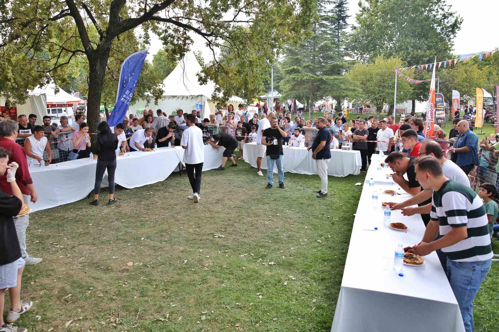 En çok yiyenlerin kazandığı festival
