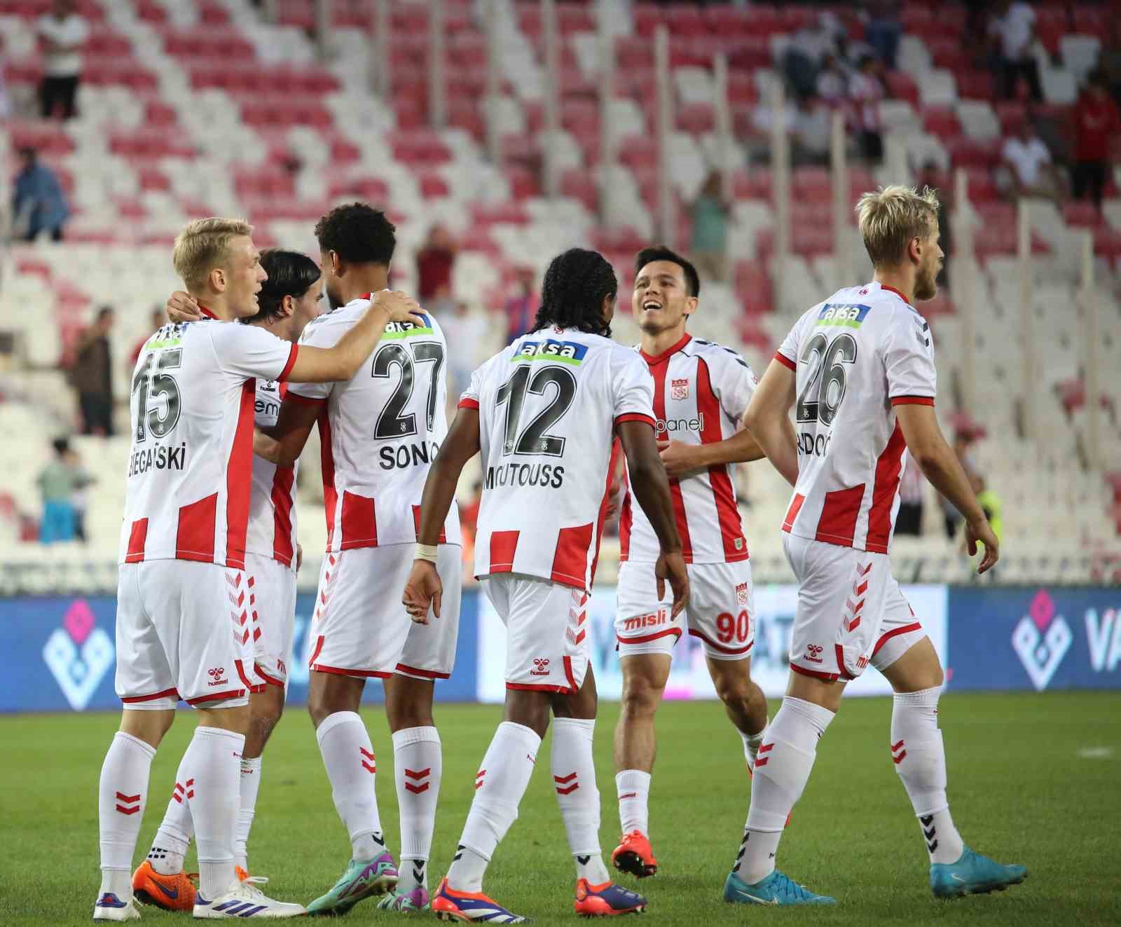 Trendyol Süper Lig: Sivasspor: 3 - Gaziantep FK: 2 (Maç sonucu)
