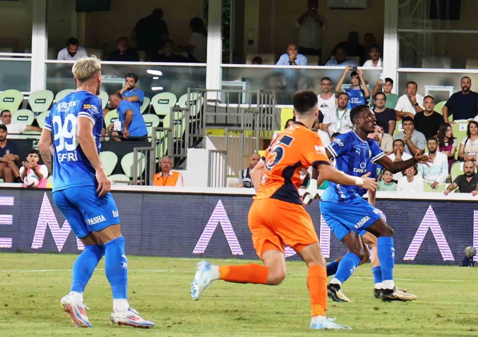 Trendyol Süper Lig: Bodrum FK: 0 - Başakşehir FK: 1 (Maç sonucu)
