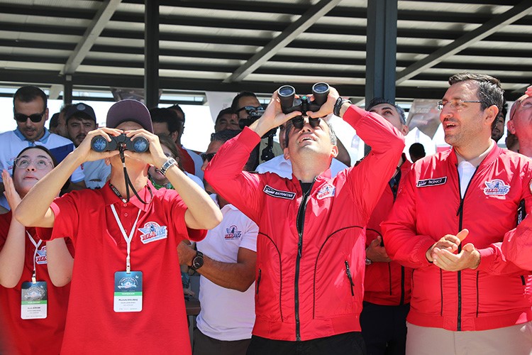 Balıkesirli öğrenciler, TEKNOFEST Roket yarışmasında
