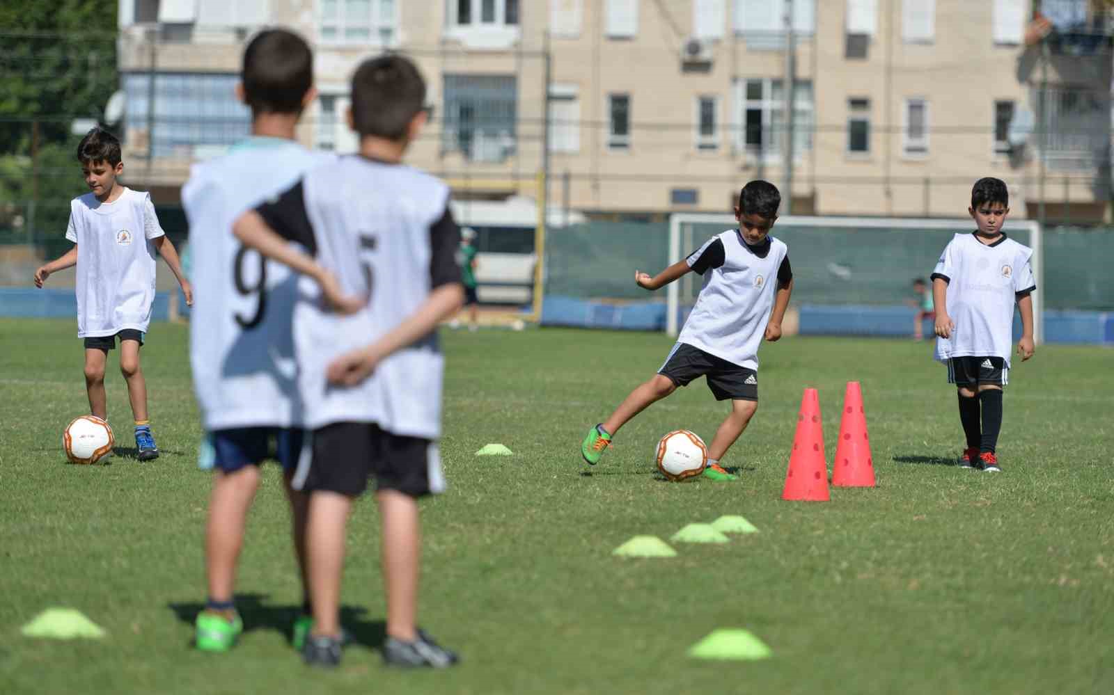 Muratpaşa’da sonbahar dönemi spor okulları başlıyor
