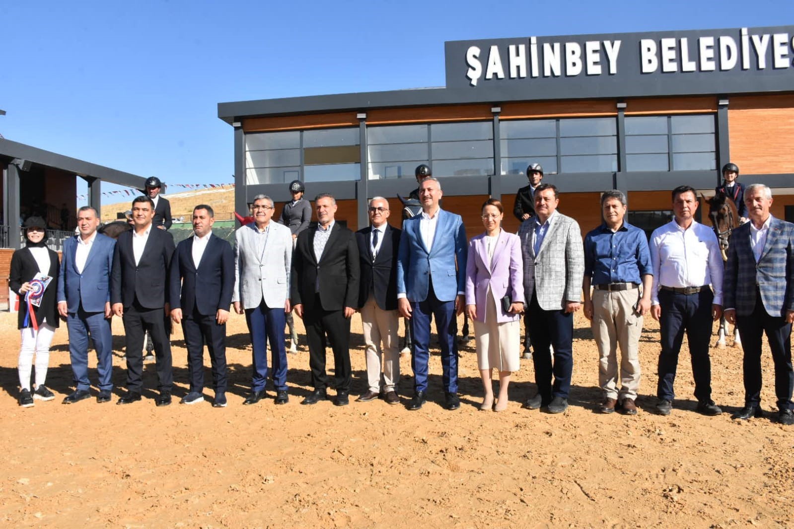 Şahinbey’de engel atlama teşvik müsabakaları tamamlandı
