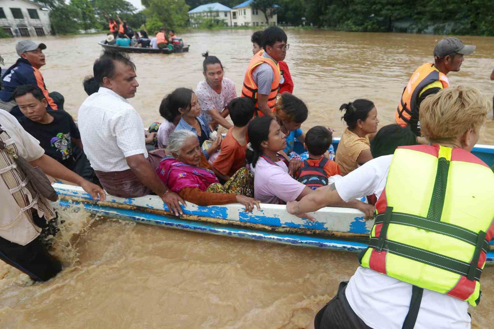 Myanmar’daki sel ve toprak kaymalarında can kaybı 74’e yükseldi
