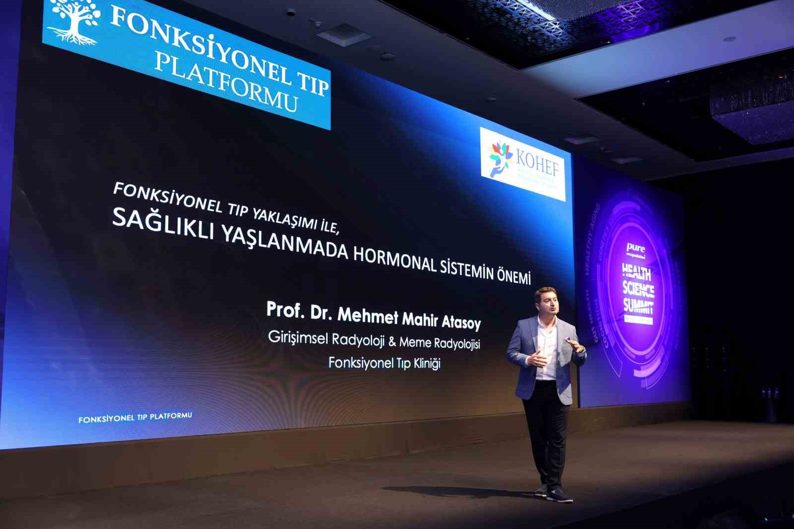 Sağlıklı yaş almanın geleceği Pure Health Science Summit’te ele alındı
