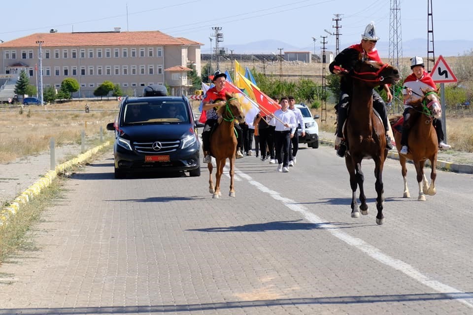 Yozgat’ta ilk kez düzenlenen festivalde Kırgız Türkleri kültürlerini tanıttı
