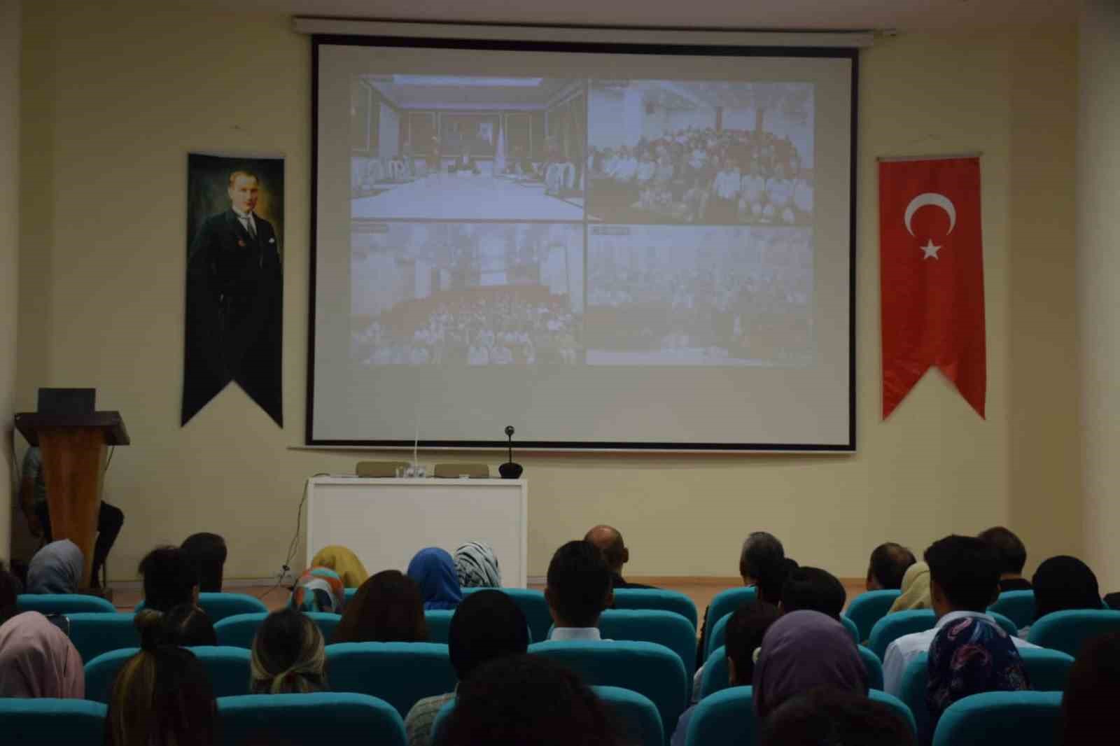 Gençlik Ve Spor İl Müdürü Özdemir Video Konferans ile toplantıya katıldı
