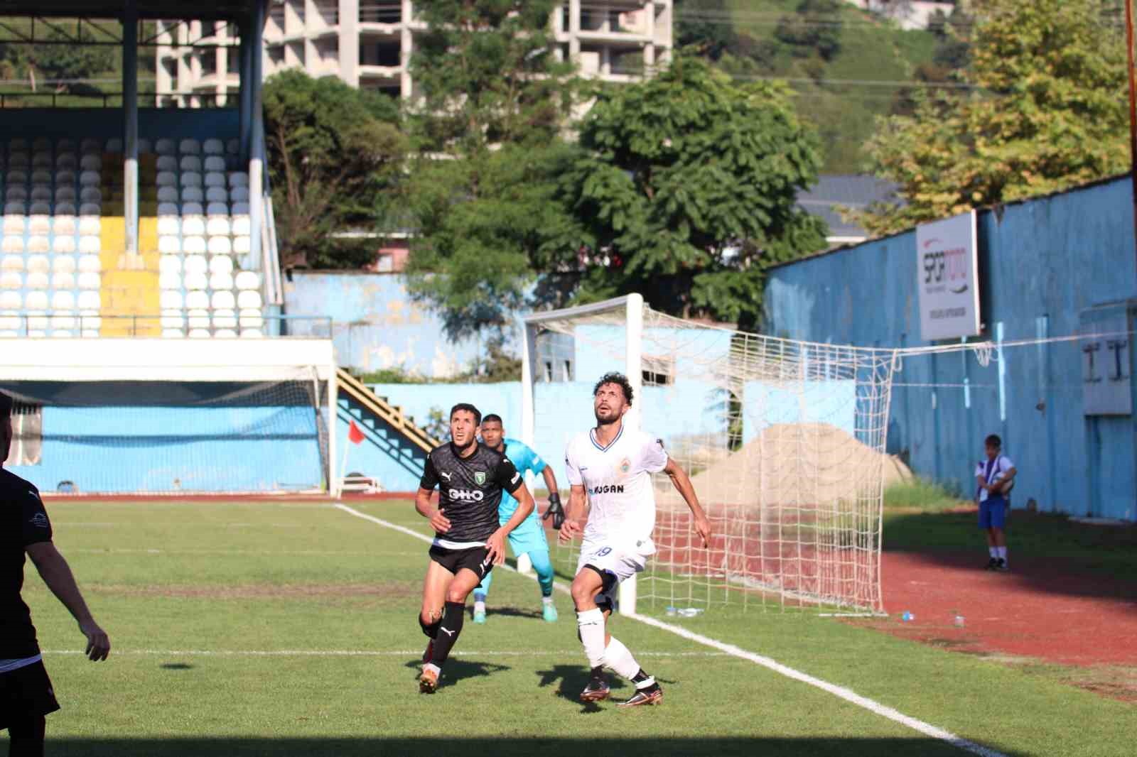 TFF 3. Lig: Pazarspor: 0 - Efeler 09: 0
