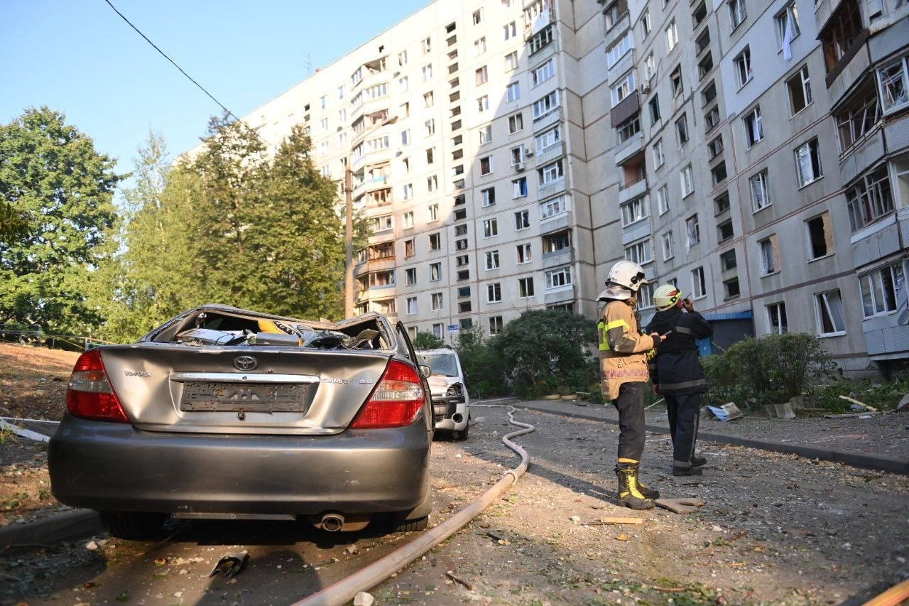 Rusya, Harkov’da içinde sivillerin bulunduğu binayı vurdu
