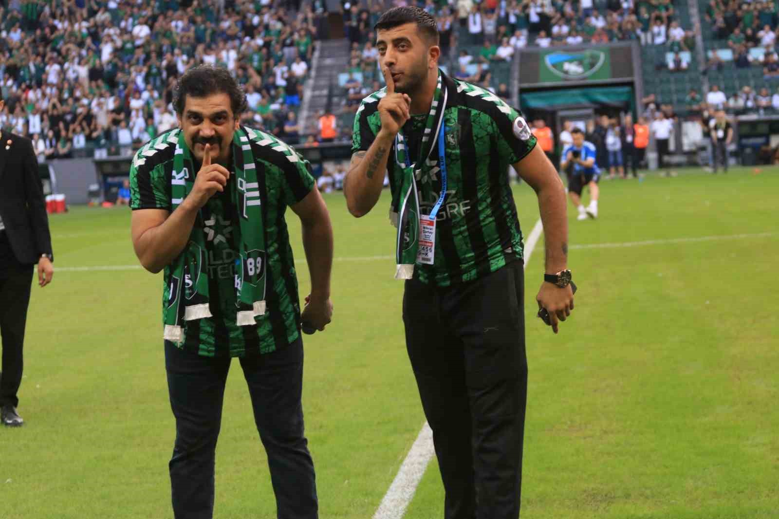 Şarkıcı Bayhan’dan Kocaelispor camiasına jest
