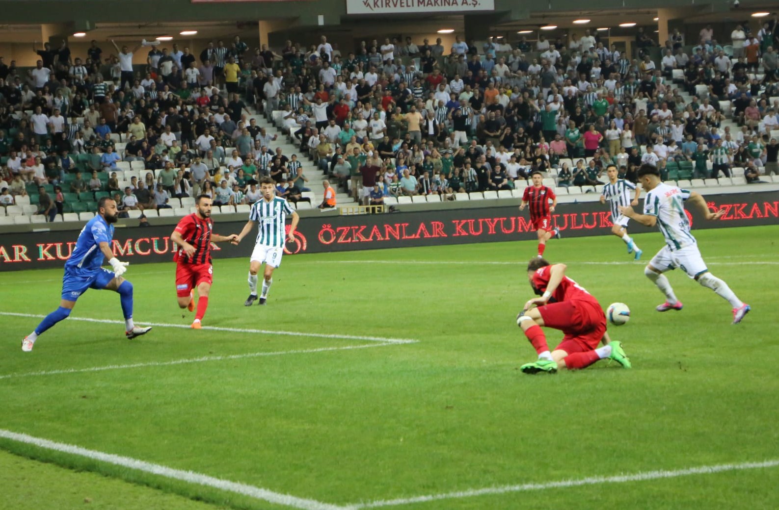 TFF 2. Lig: Giresunspor: 1 - Van Spor FK: 1
