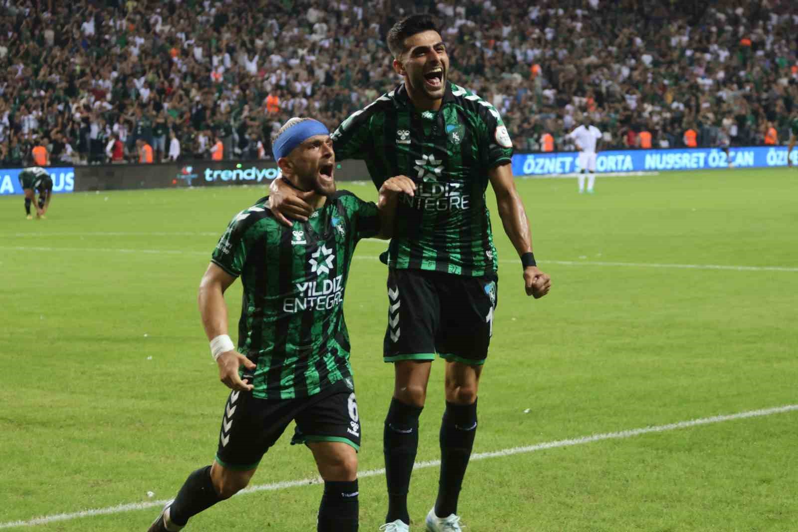 Trendyol 1. Lig: Kocaelispor: 1  - Manisa FK: 2
