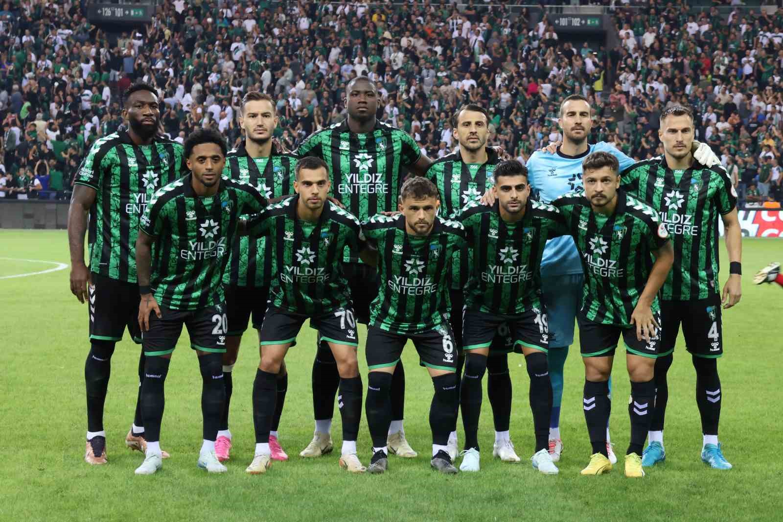 Trendyol 1. Lig: Kocaelispor: 1  - Manisa FK: 2
