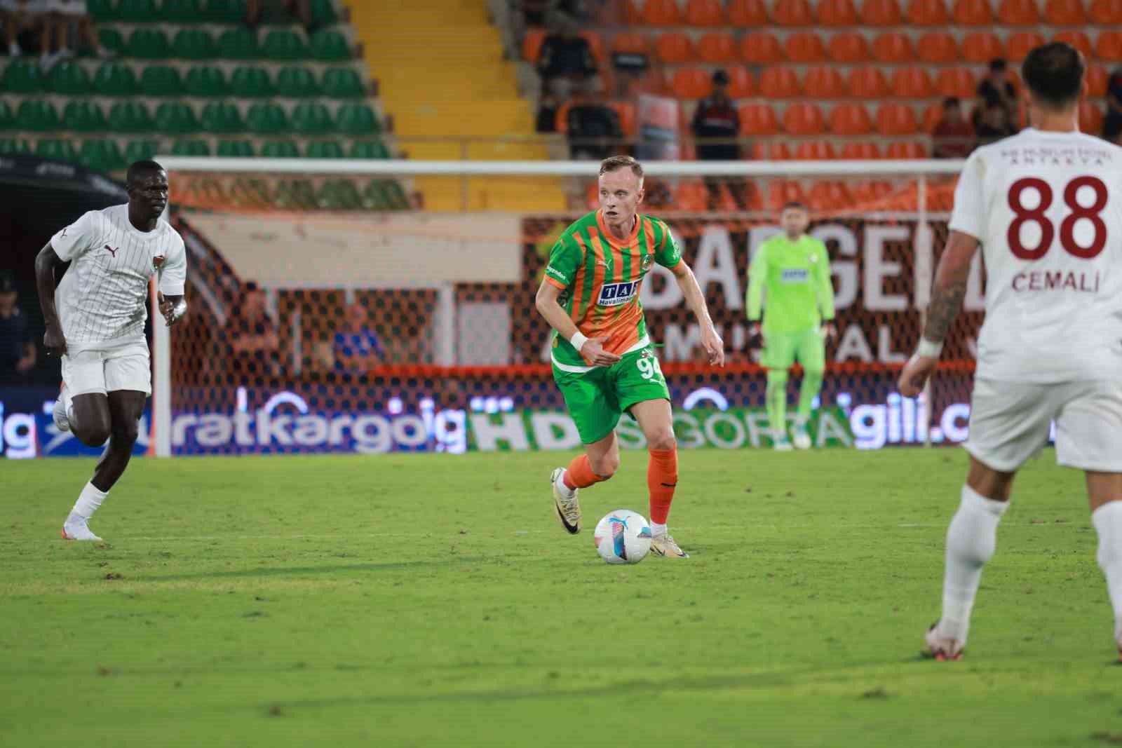 Trendyol Süper Lig: Corendon Alanyaspor: 0 - Hatayspor: 0 (Maç sonucu)
