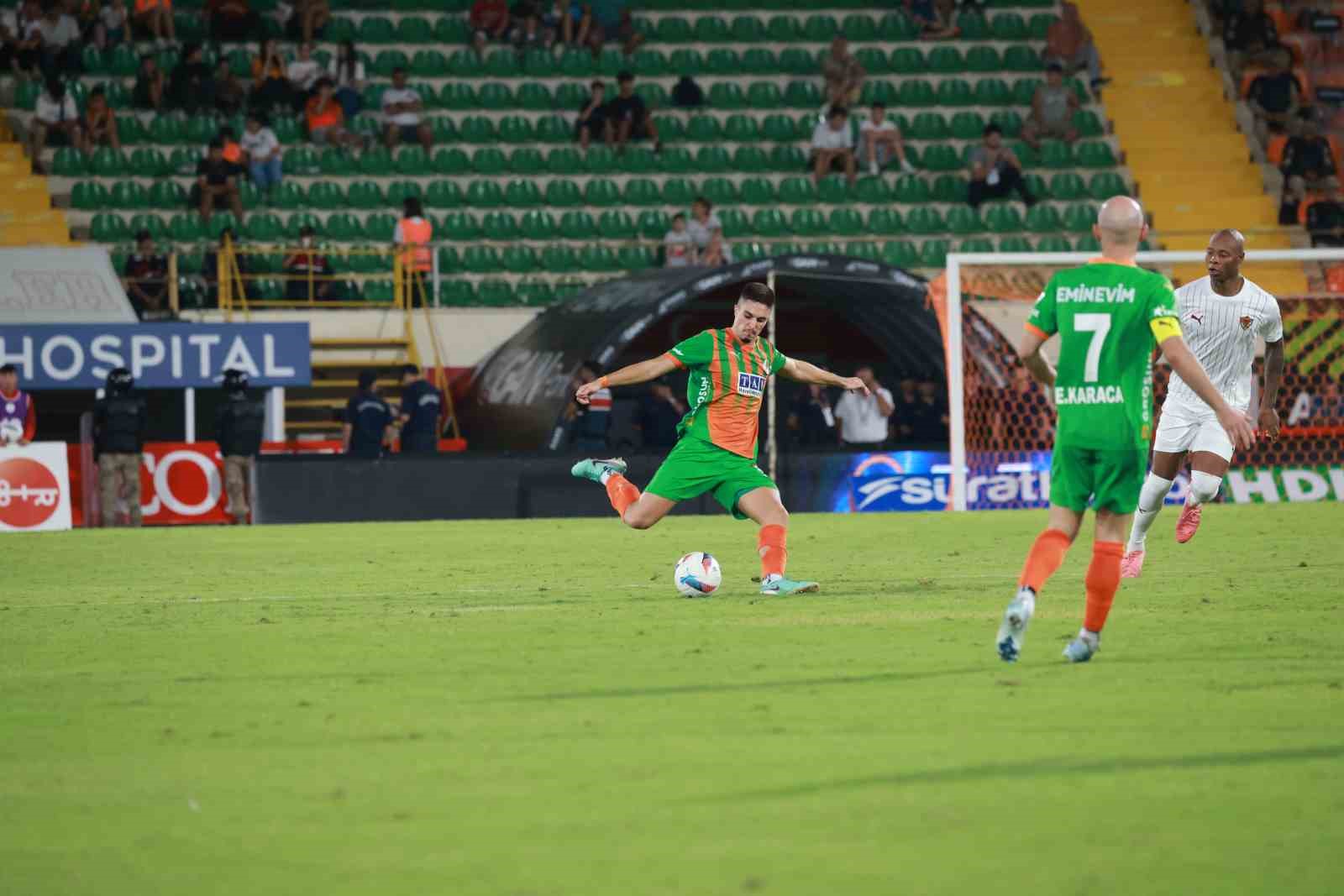 Trendyol Süper Lig: Corendon Alanyaspor: 0 - Hatayspor: 0 (Maç sonucu)
