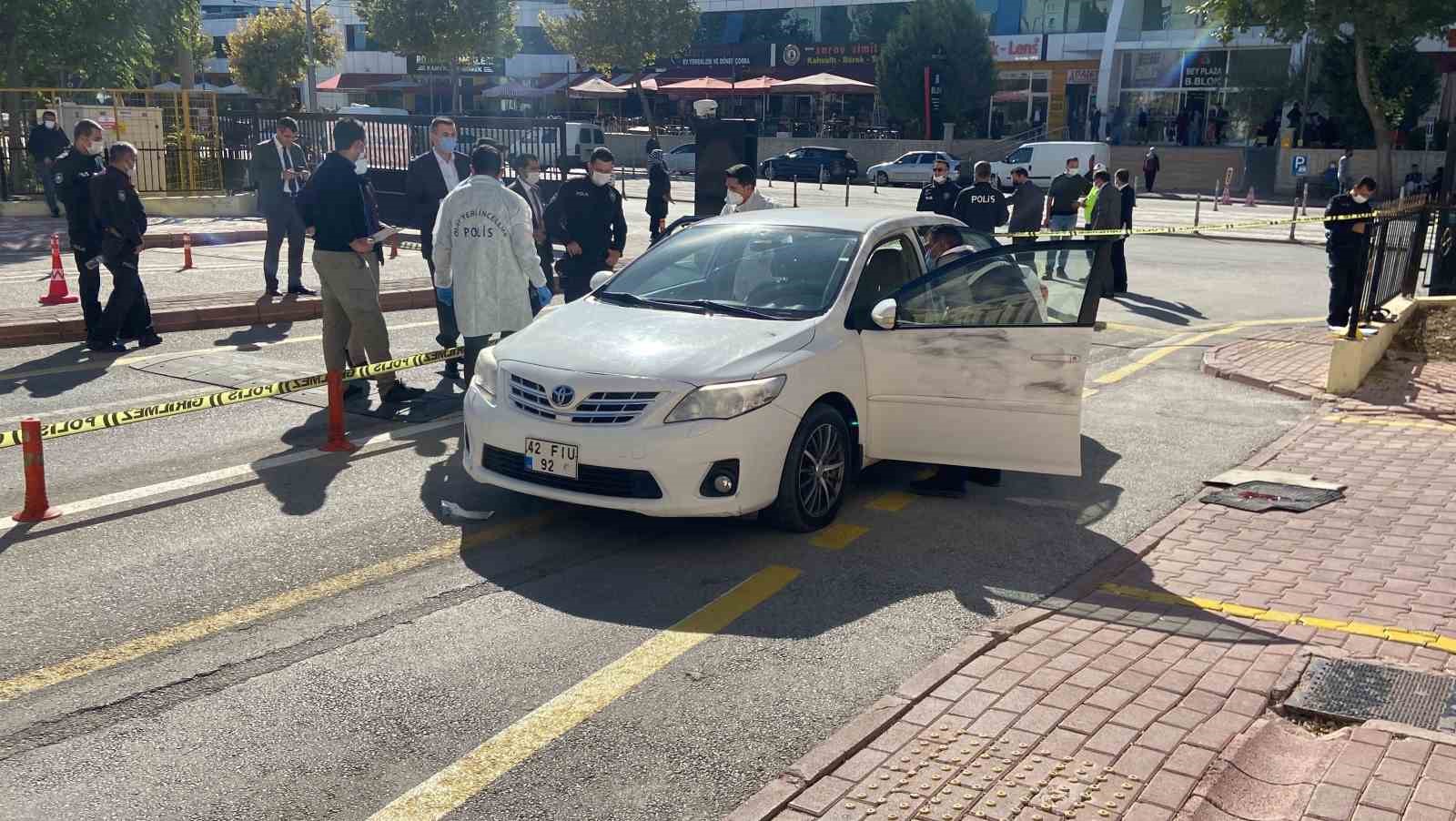 Uyuşturucu taşıyan avukatı narkotik polisi adım adım takip etmiş
