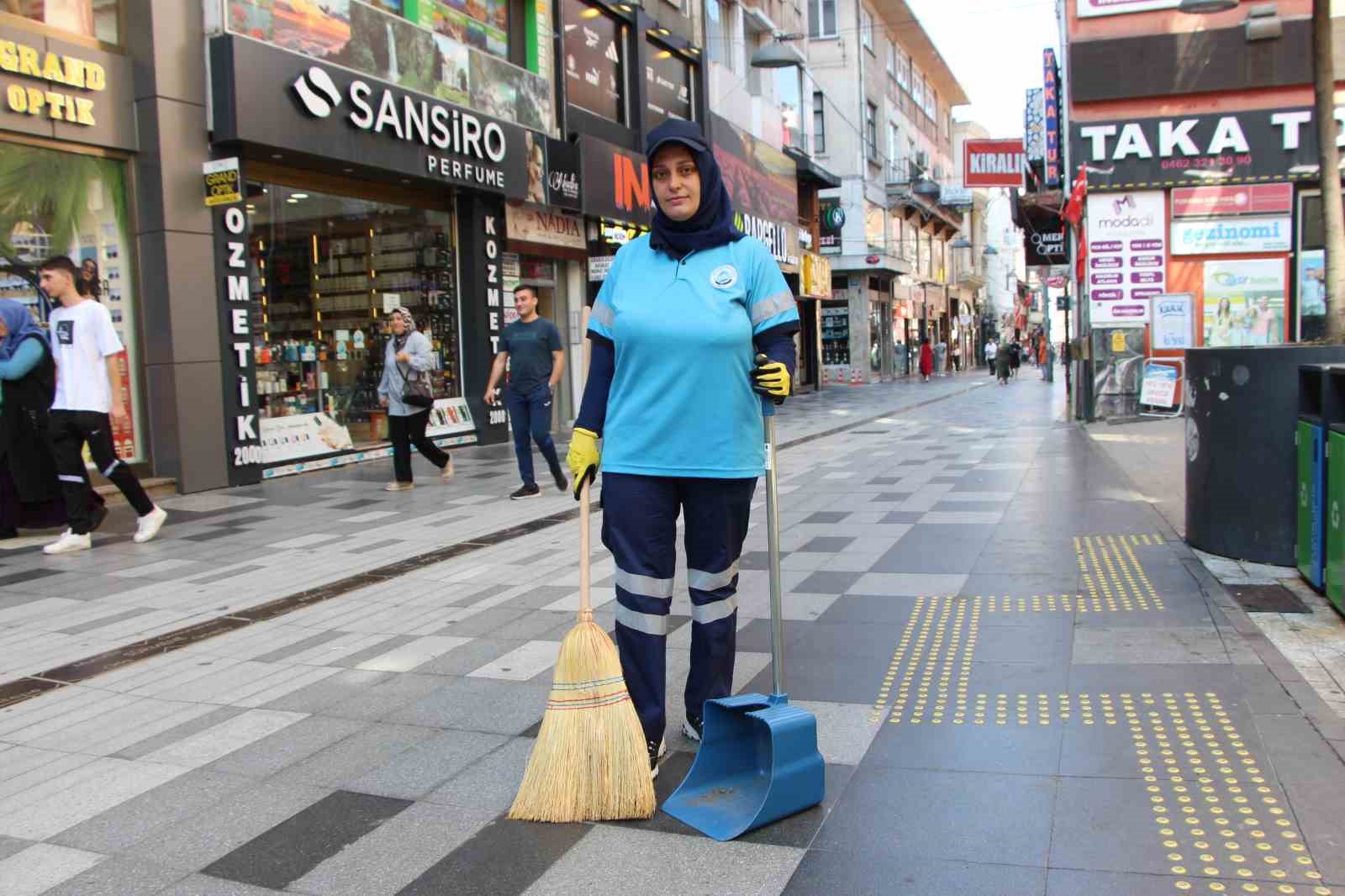 Trabzon sokaklarına kadın eli değdi
