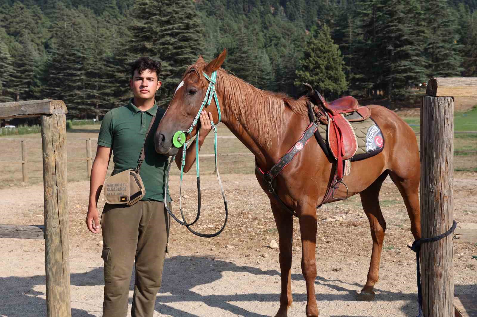 Başkonuş Yaylası ziyaretçilerini mest ediyor
