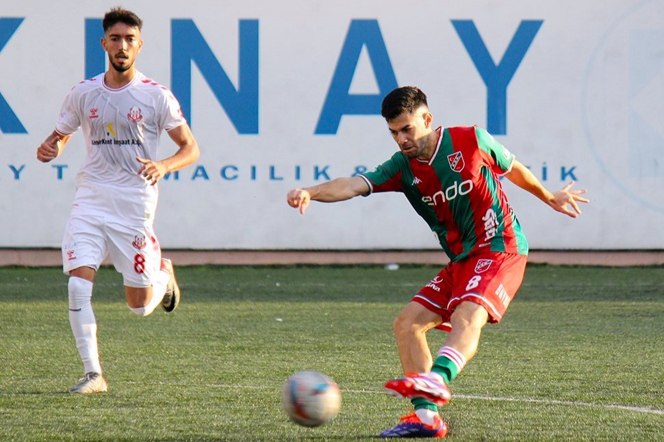 Karşıyaka’da Enes Nalbantoğlu rüzgarı
