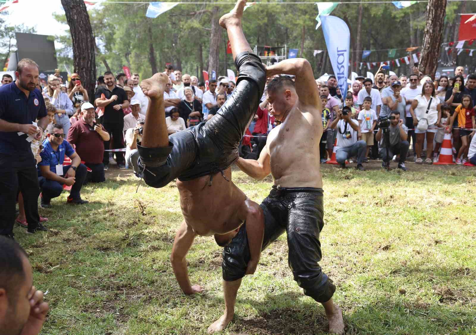 3’üncü Uluslararası Yörük Türkmen Festivali sona erdi
