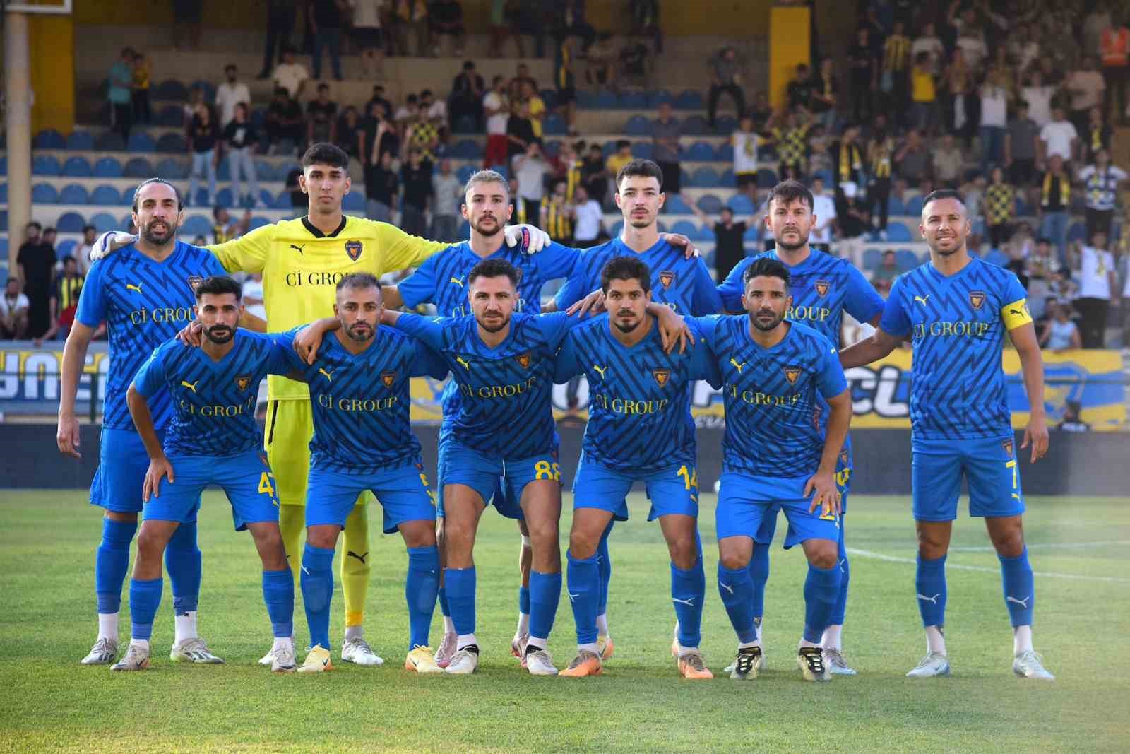 Bucaspor 1928, yoluna kayıpsız devam ediyor
