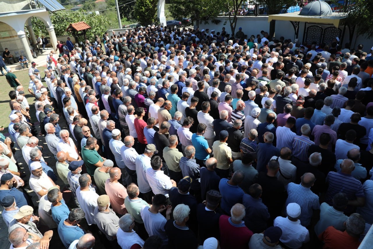 Piyade Er Mustafa Alemdar, gözyaşlarıyla toprağa verildi
