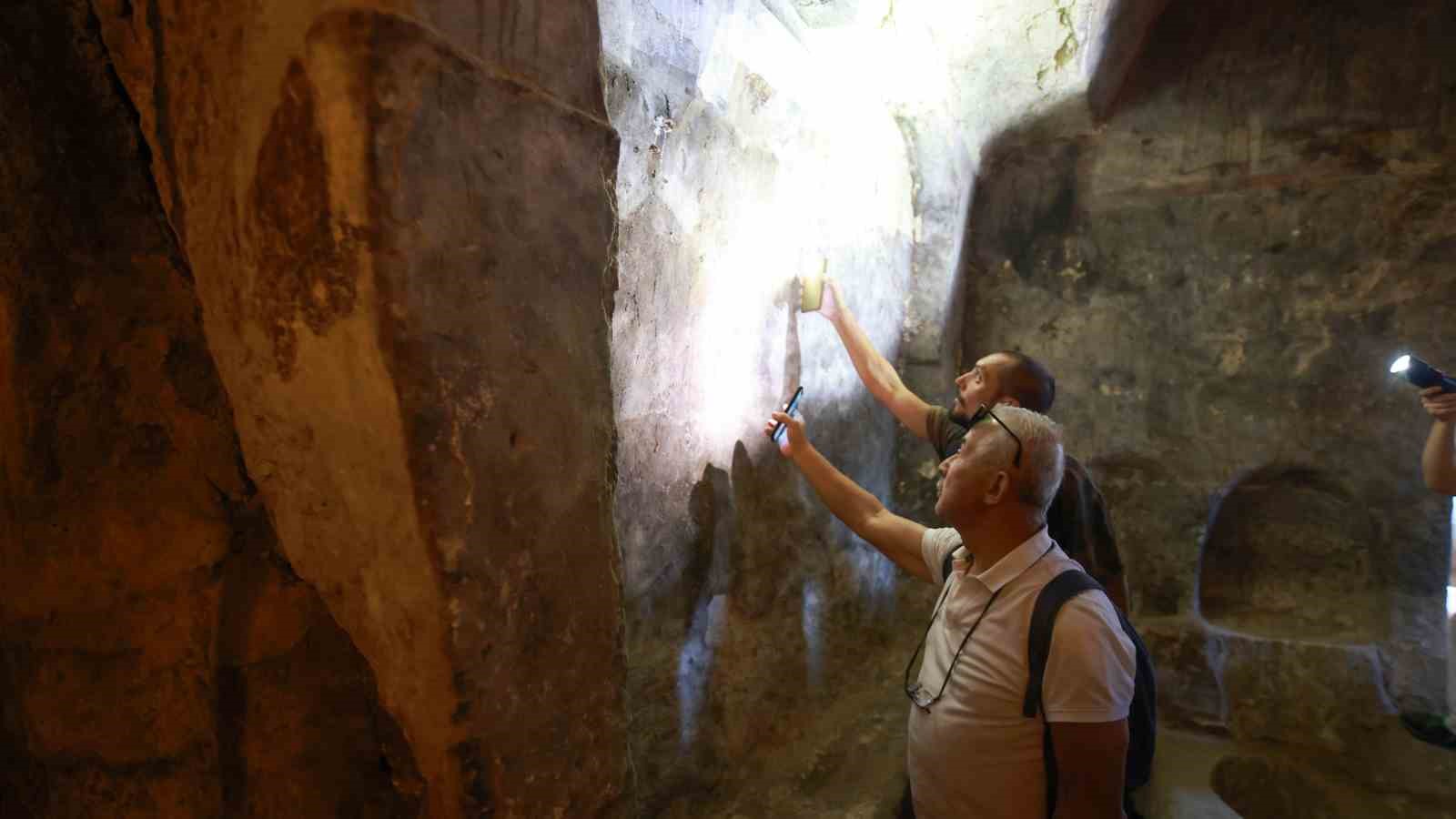 İtalyan Bilim İnsanları Kayaşehir ve Kaya Kilise’de incelemelerde bulundu
