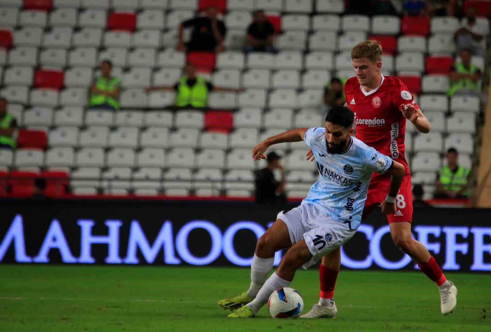 Trendyol Süper Lig: Antalyaspor: 2 - Adana Demirspor: 1 (Maç sonucu)
