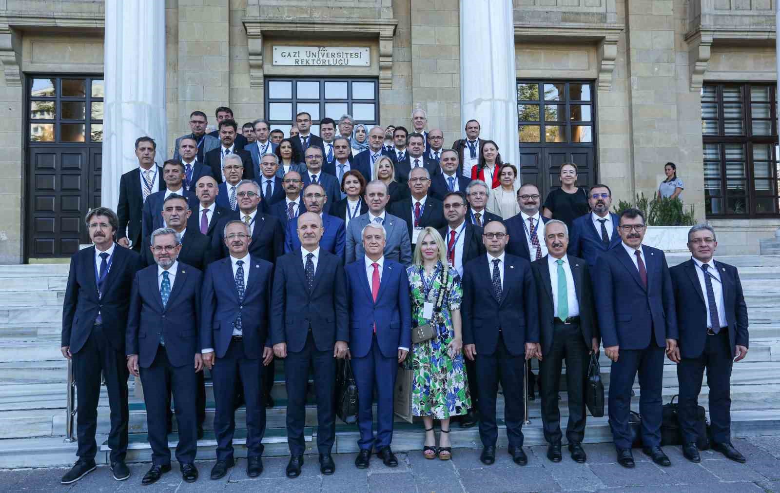 Atatürk Üniversitesi, 17 göstergede artış gösterdi
