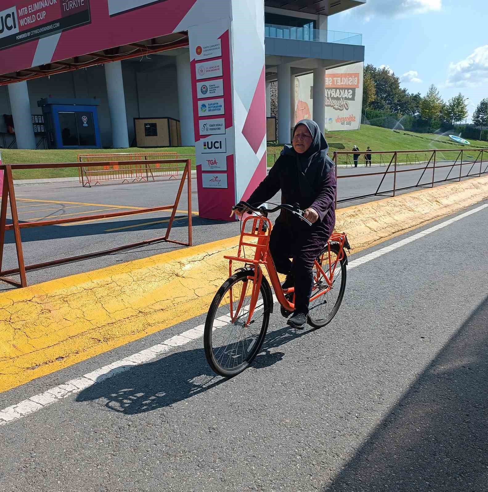 Spor, hareket ve aksiyon dolu program Ayçiçeği Bisiklet Vadisi’nde başladı
