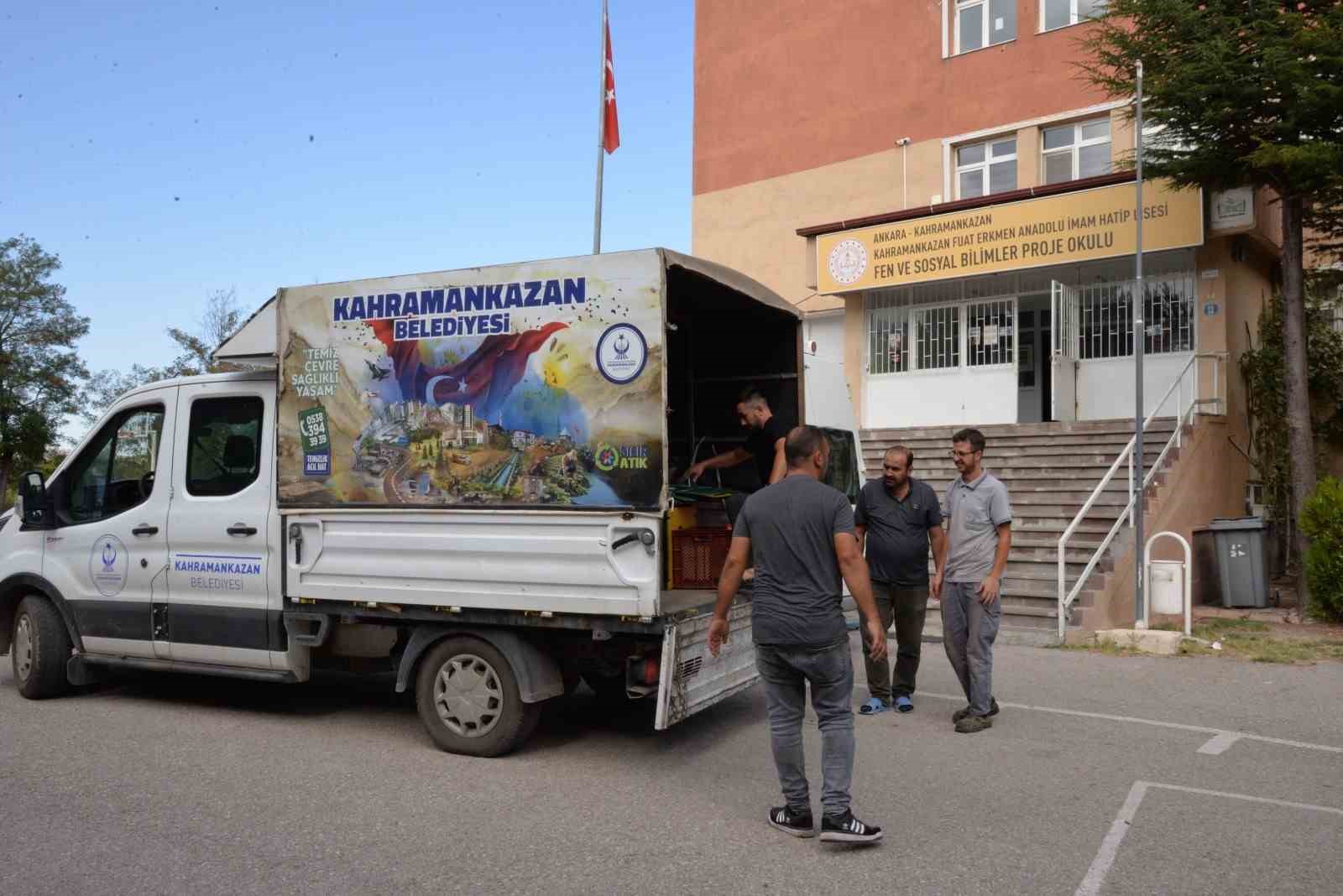 Kahramankazan Belediyesinden okullara hijyen desteği
