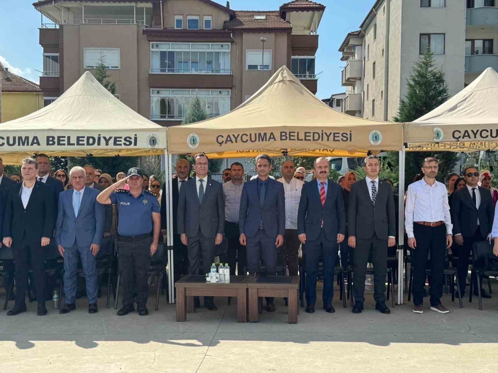 Çaycuma’da İlköğretim Haftası törenleri coşkuyla kutlandı
