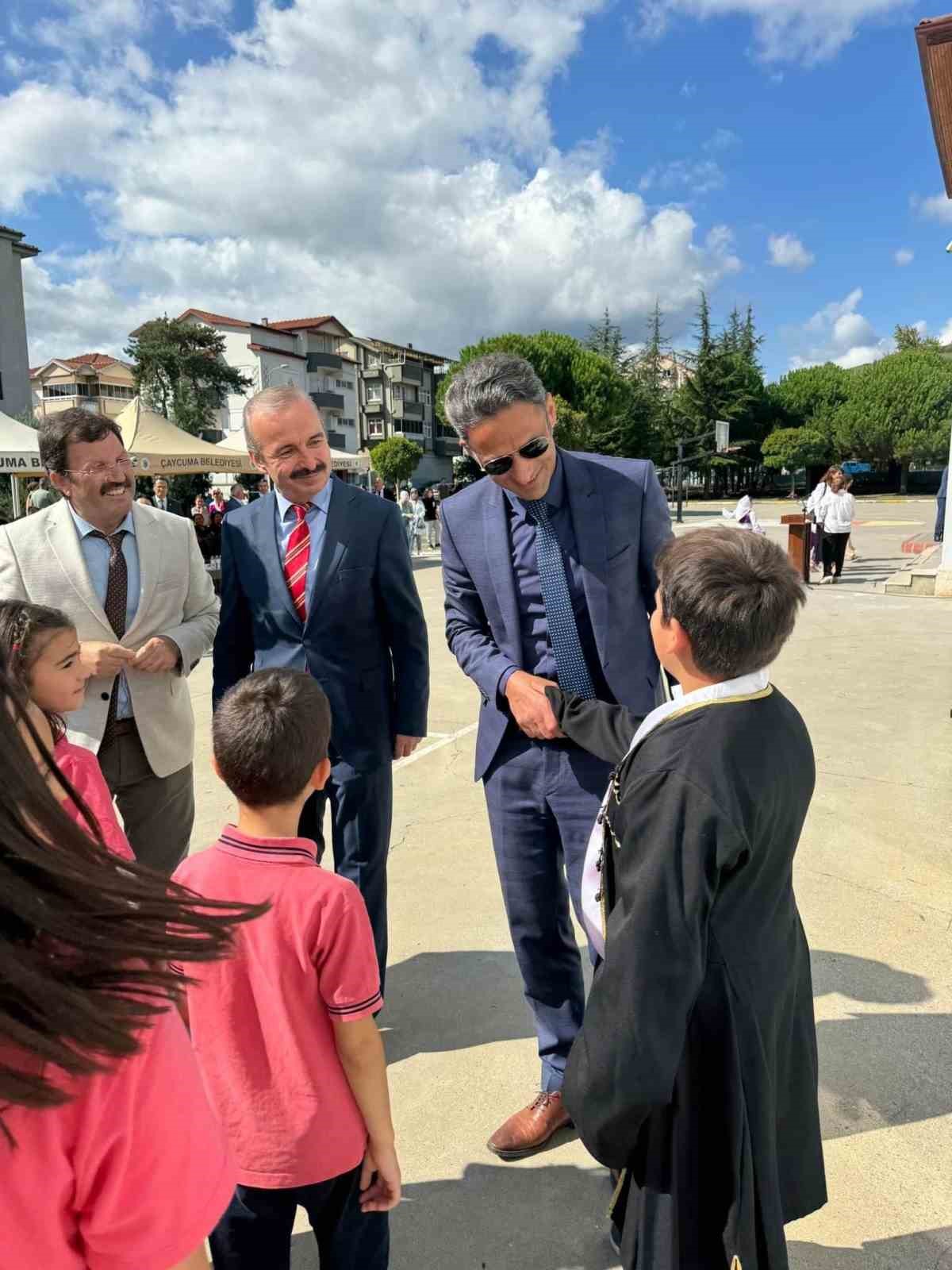 Çaycuma’da İlköğretim Haftası törenleri coşkuyla kutlandı
