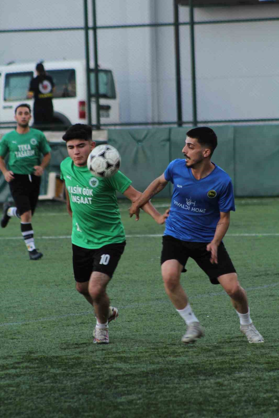 Barbaros Gençlikspor yeni sezona iddialı hazırlanıyor
