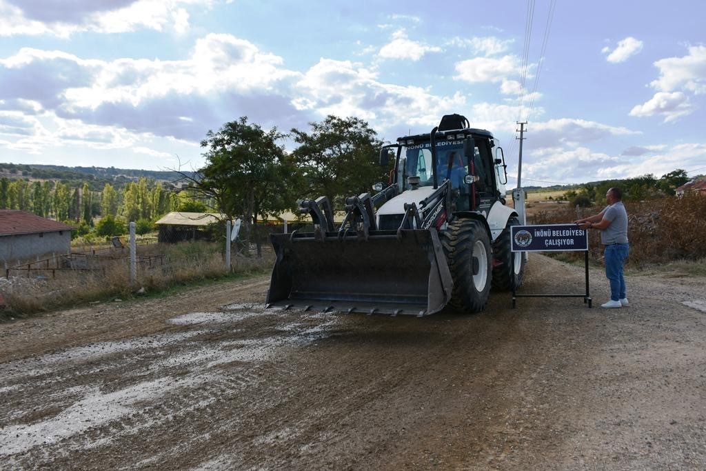 İnönü’de 40 yıllık yol sorunu çözüldü
