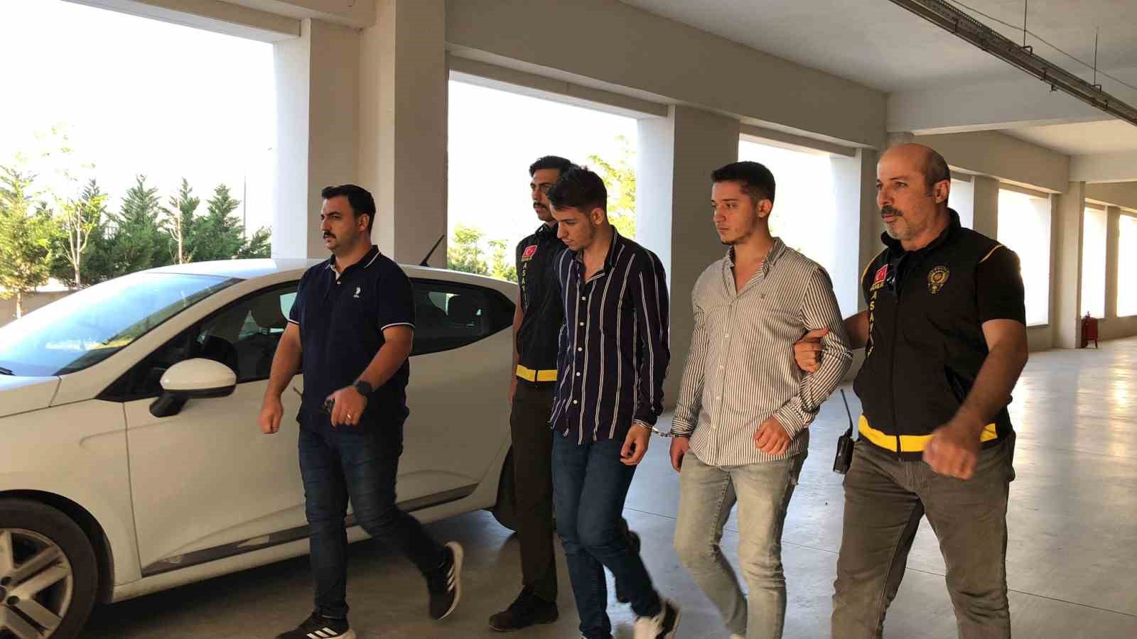 Gemlik’te genç adamın ölümüne sebep olan 2 kişi tutuklandı
