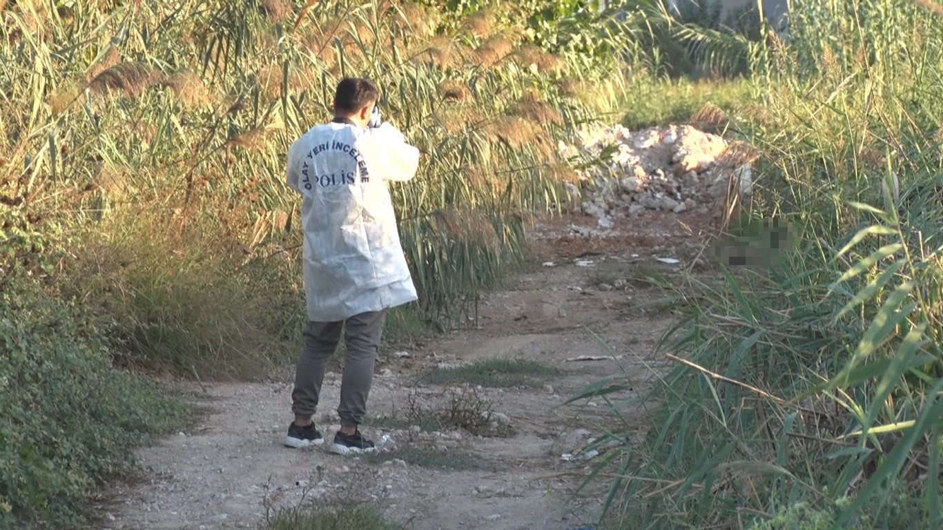 Antalya’da kanal kenarında erkek cesedi bulundu
