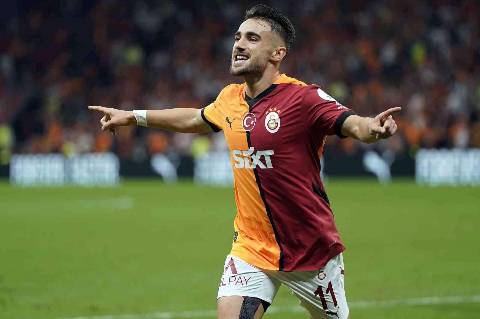 Trendyol Süper Lig: Galatasaray: 2 - Gaziantep FK: 0 (İlk yarı)
