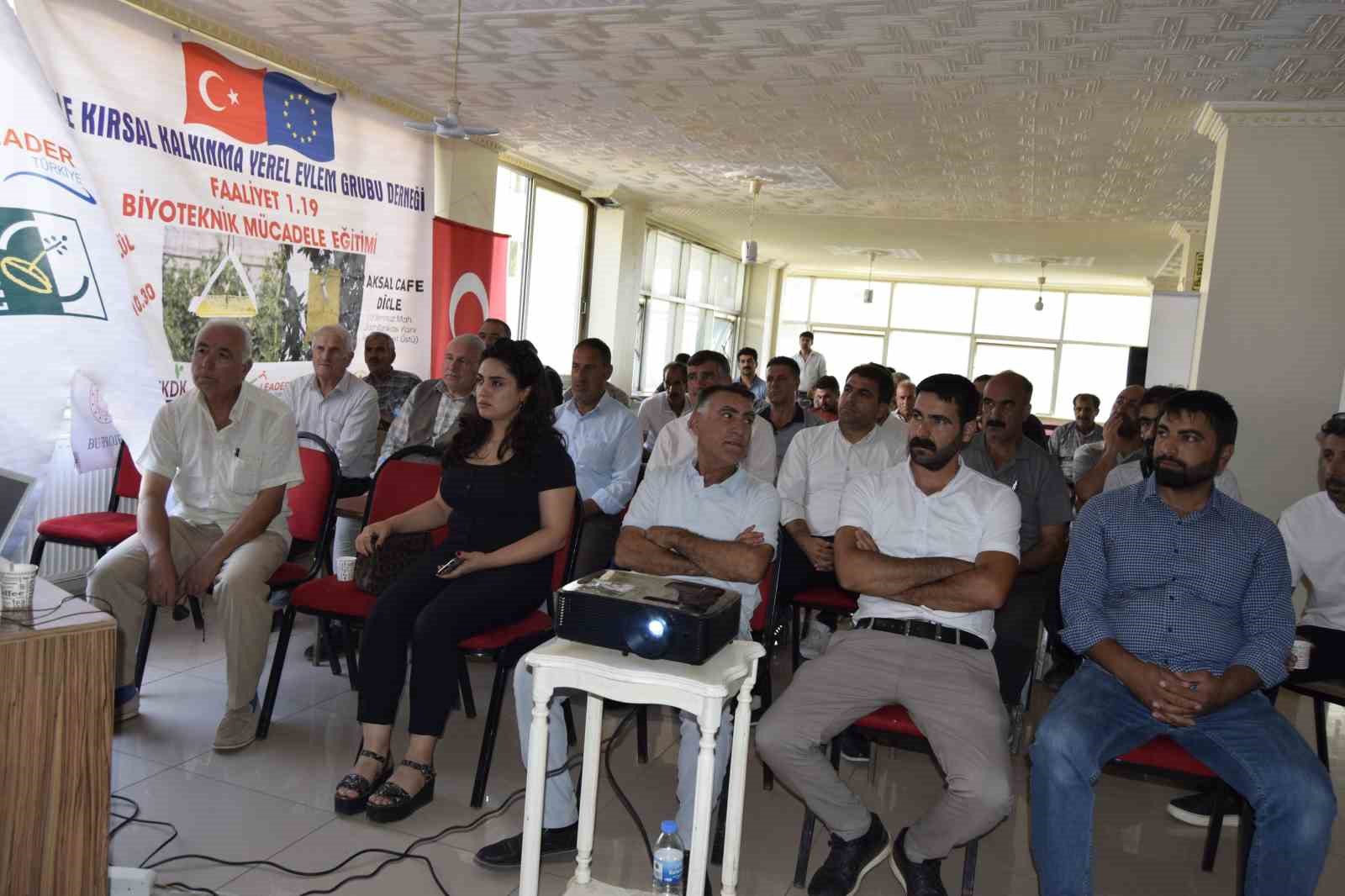 DİKKAD’dan Dicle’deki çiftçilere biyoteknikle mücadele eğitimi
