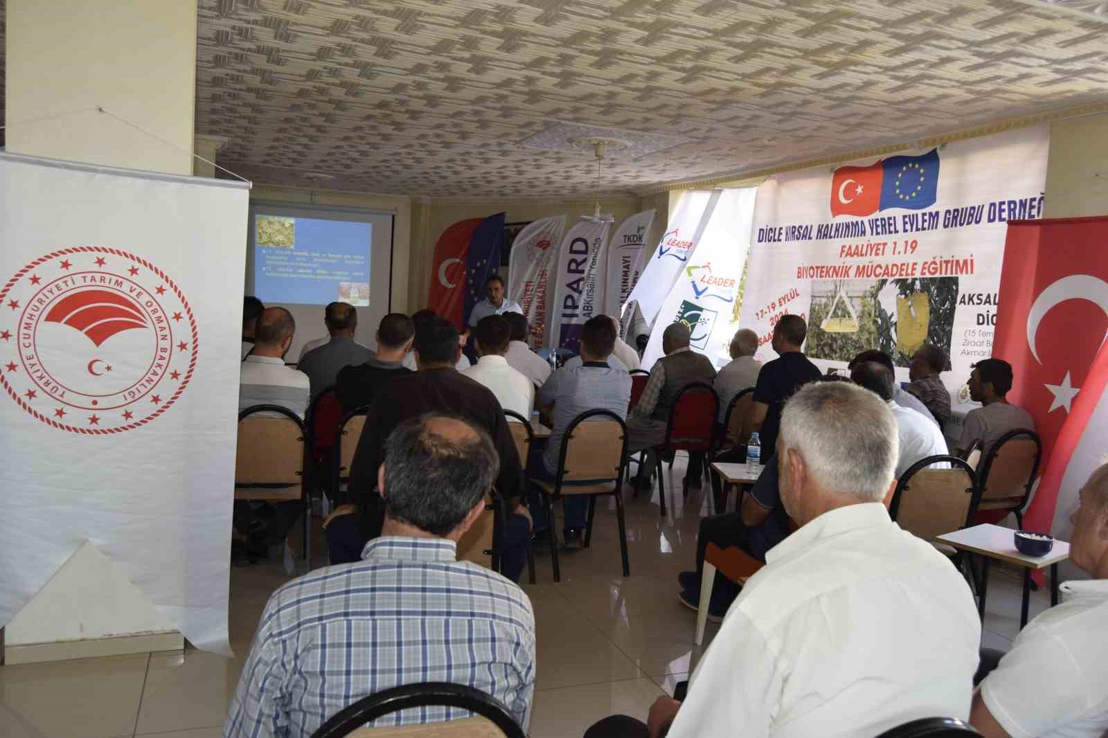 DİKKAD’dan Dicle’deki çiftçilere biyoteknikle mücadele eğitimi
