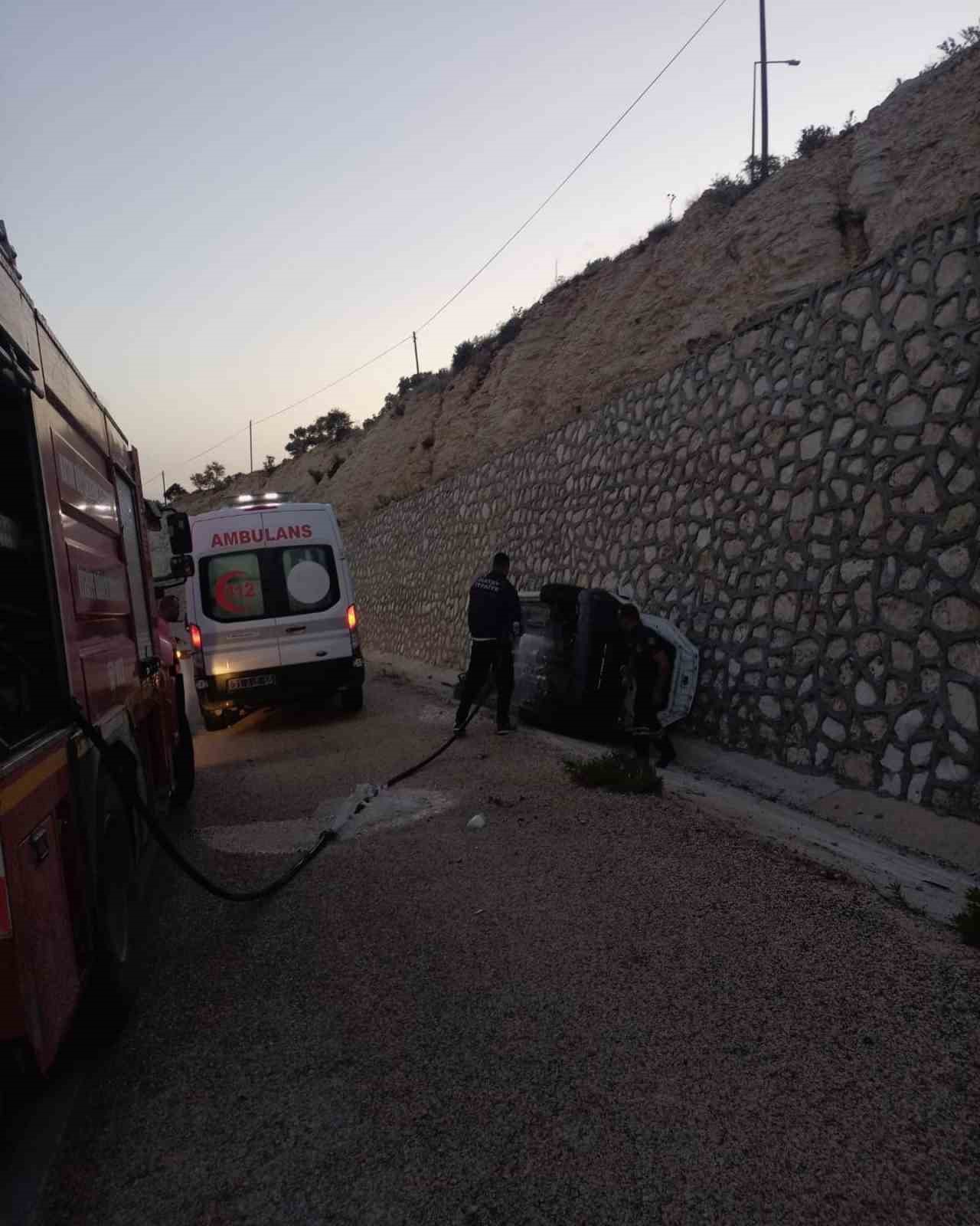 Yayladağı’nda trafik kazası: 2 yaralı
