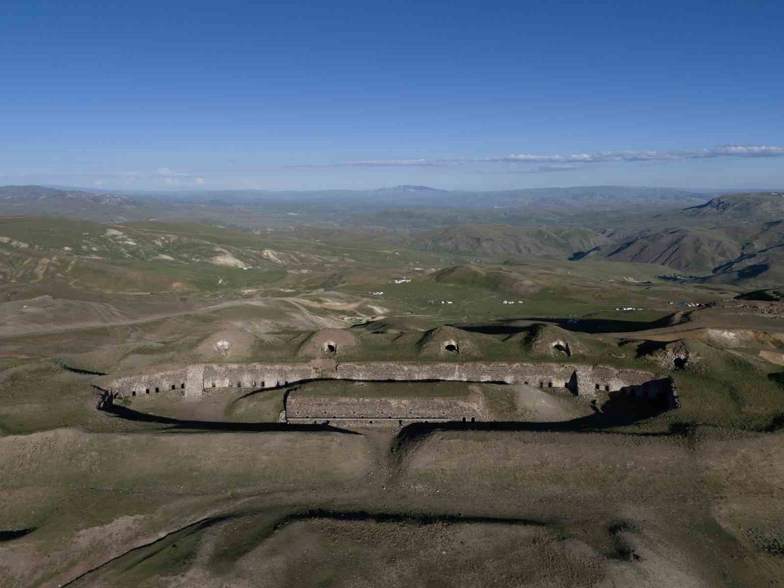 Erzurum’da bir ecdat yadigarı: Büyük Palandöken Tabyası
