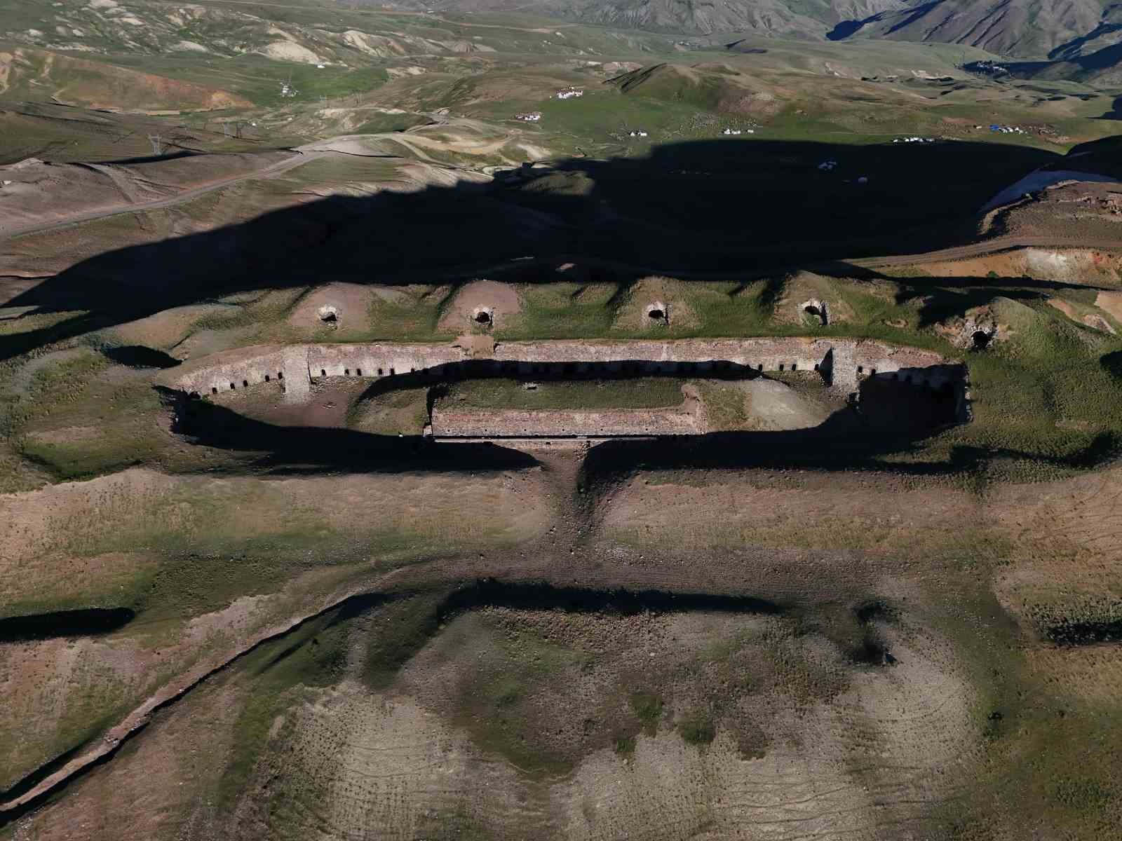 Erzurum’da bir ecdat yadigarı: Büyük Palandöken Tabyası
