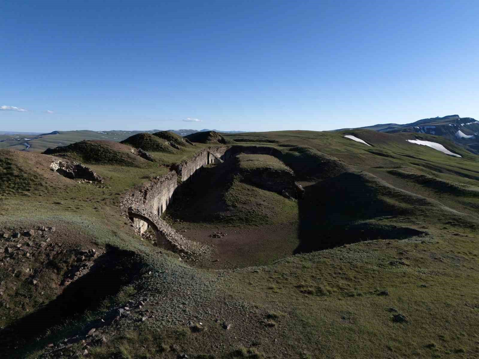 Erzurum’da bir ecdat yadigarı: Büyük Palandöken Tabyası
