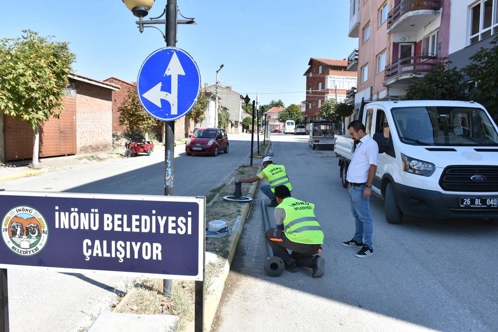 İnönü’de sokaklar ışıl ışıl oluyor
