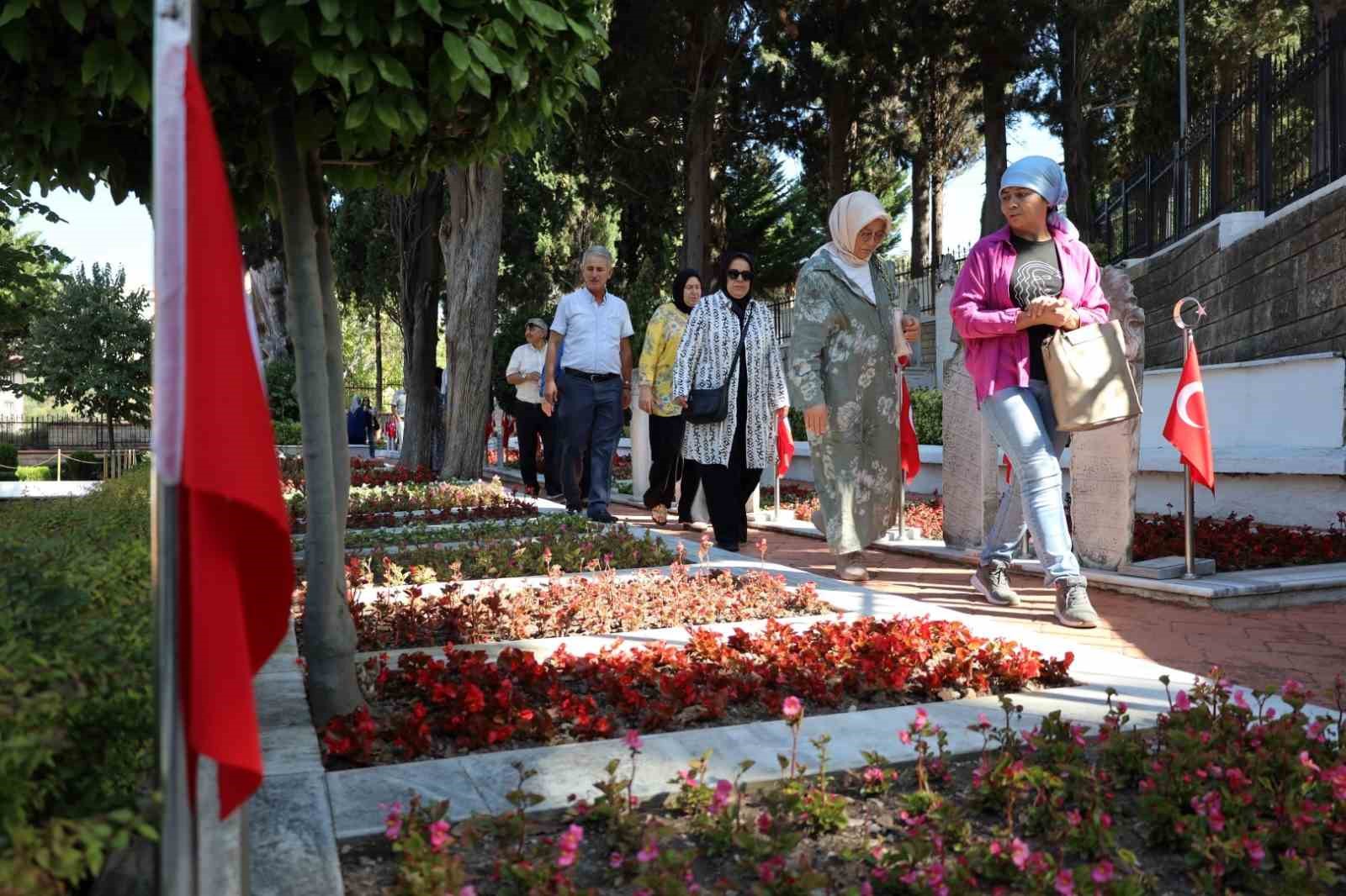 Asker arkadaşları Kocaeli’de özlem giderdi
