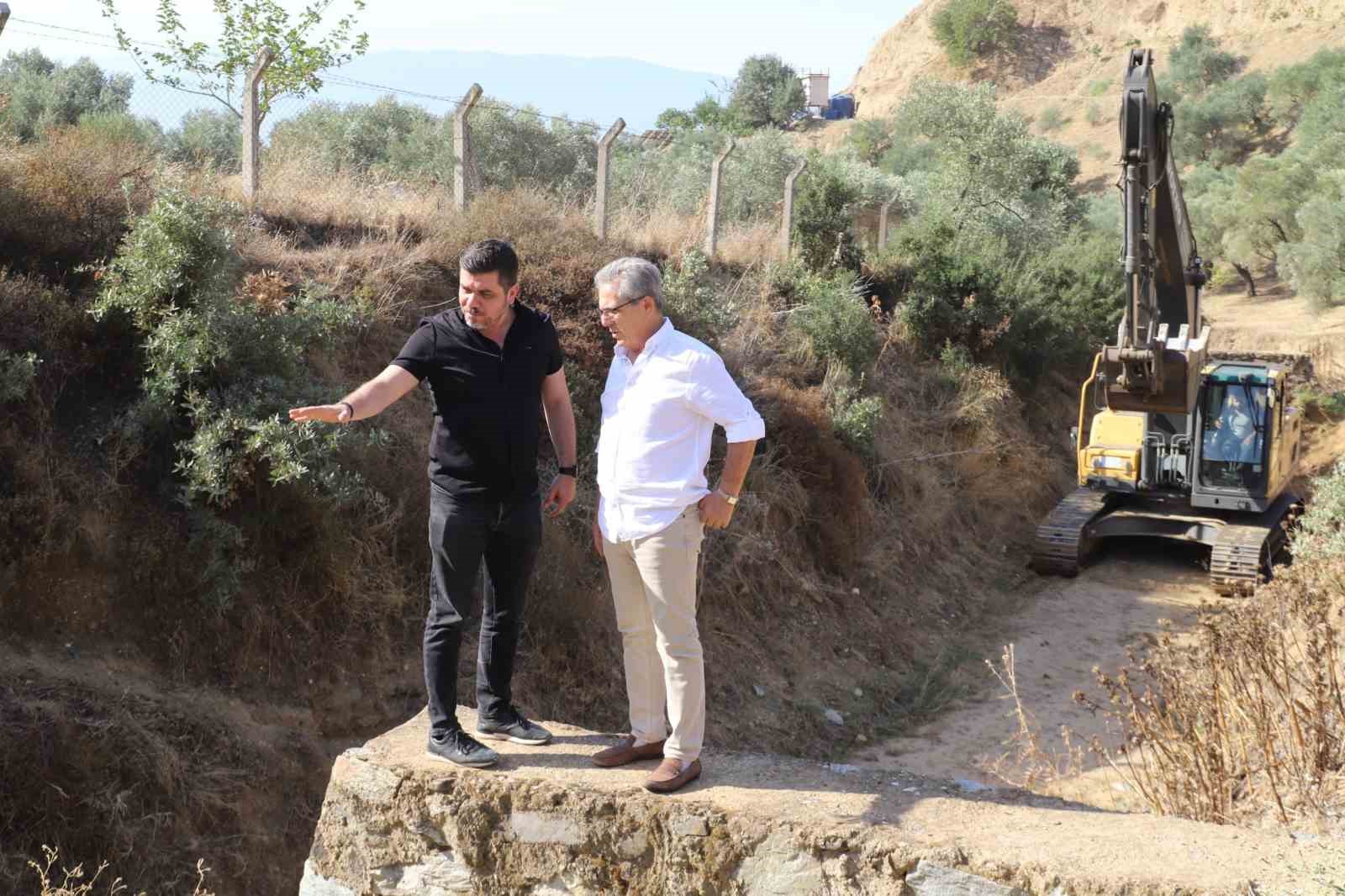 Başkan Tetik, Pınarbaşı’ndaki su baskını sorununa el attı
