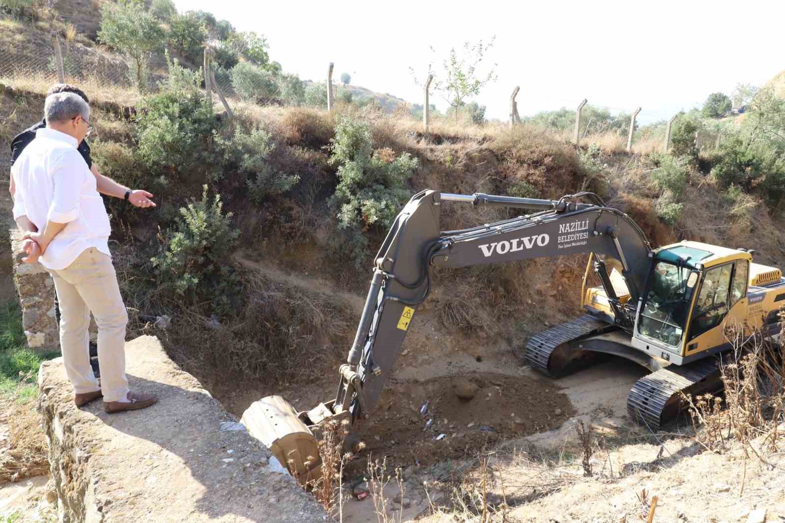 Başkan Tetik, Pınarbaşı’ndaki su baskını sorununa el attı
